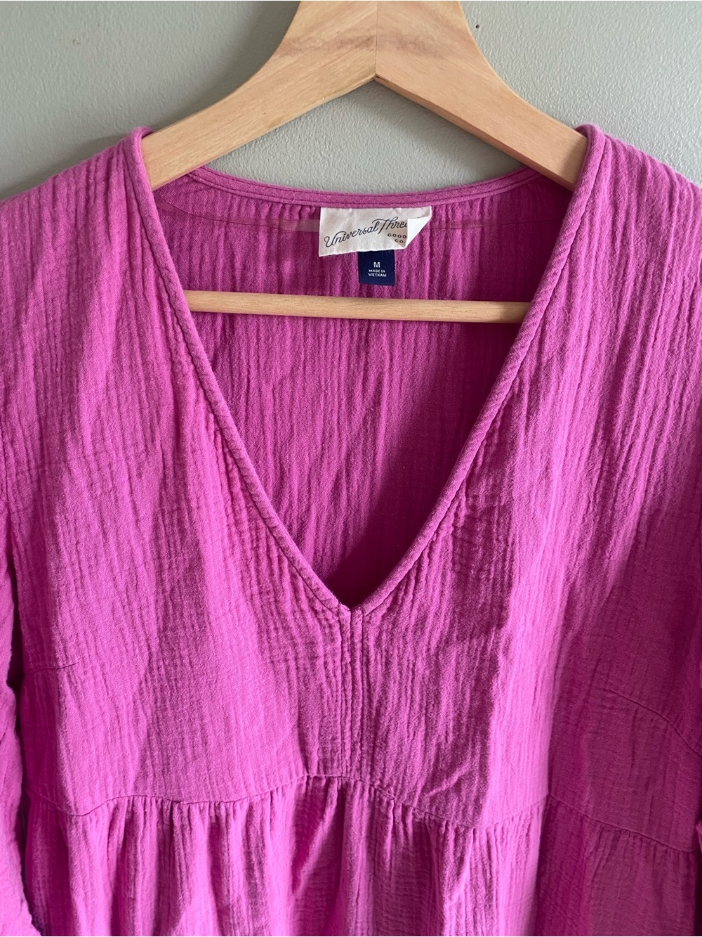 Universal Thread Pink Tiered V‑Neck Midi Dress - Picture 10 of 11